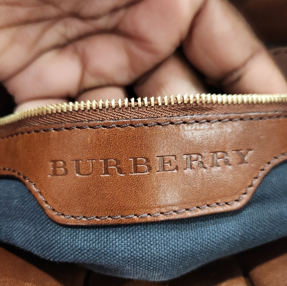 🤎▪️BURBERRY▪️ brown canvas Crossbody bag & COA included - Picture 6 of 12